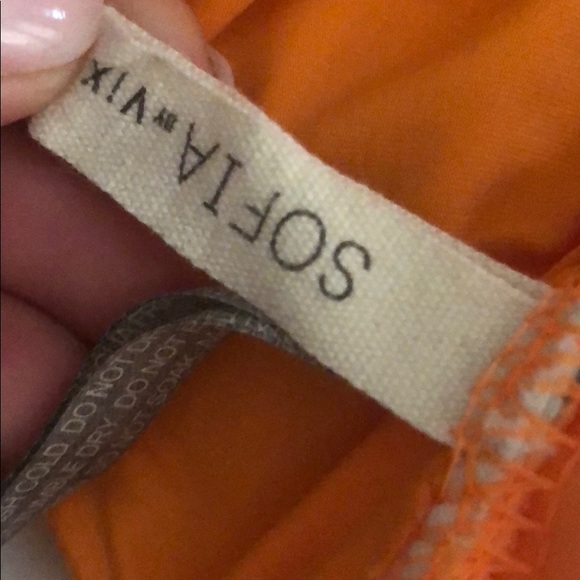 Cute orange bikini 🍑🍑 - Picture 4 of 4